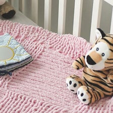 X-kocyk dla niemowlaka na drutach