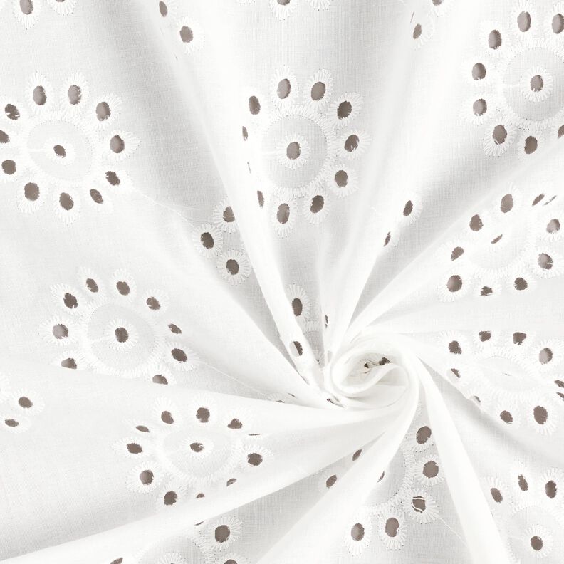 Tkanina bawełniana z haftem dzierganym z wzorem kwiatowym – biel,  image number 3