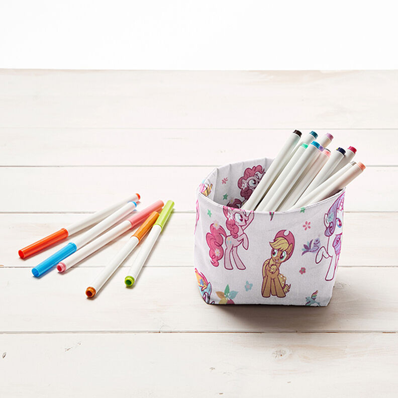 Popelina bawełniana Tkanina na licencji My Little Pony w ogrodzie | Hasbro – różowy,  image number 7