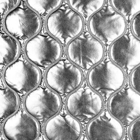 Tkanina pikowana linie serpentynowe – srebrny metaliczny, 