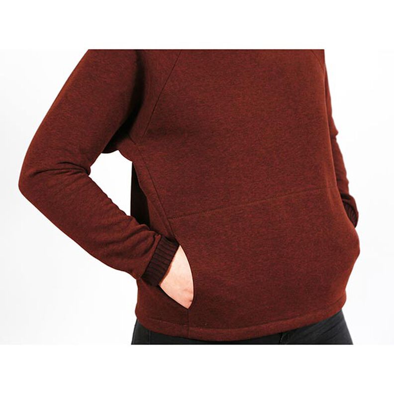 KOBIETA BETTI sweter typu nietoperz z kieszonką na brzuchu i stójką | Studio Przycięcie na wymiar |,  image number 6