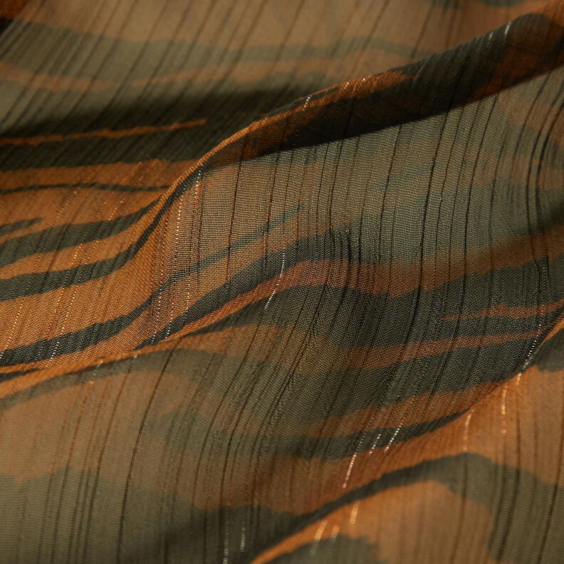 Szyfon w brokatowe prążki z nadrukiem tygrysa – czerń/miedź,  image number 2