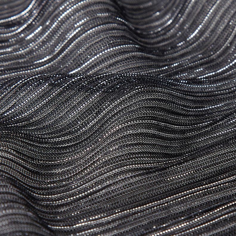 Prześwitująca tkanina plisowana w błyszczące paski – czerń,  image number 2